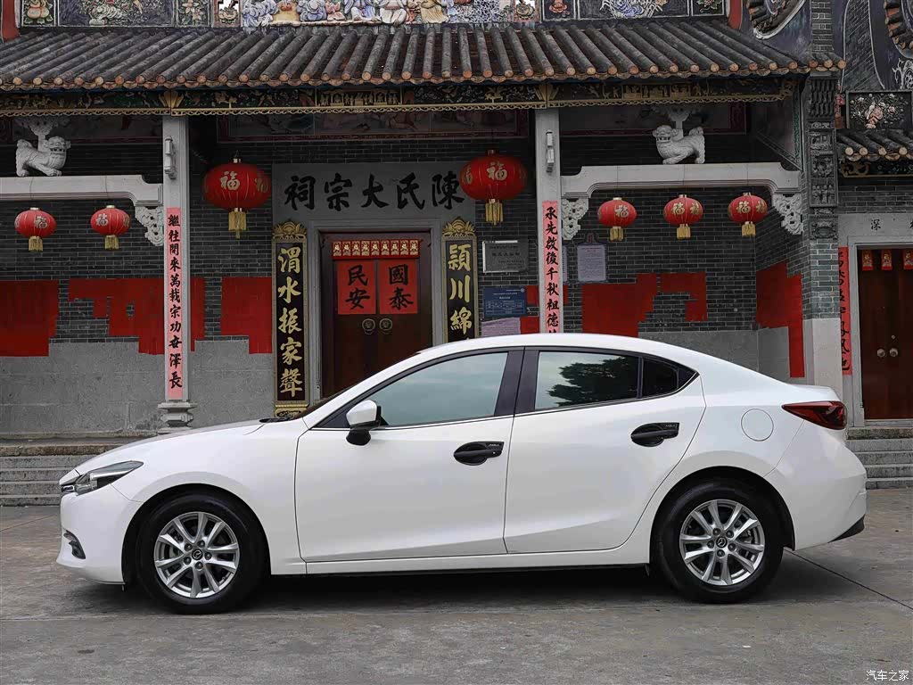 Mazda Mazda3, 2019 10