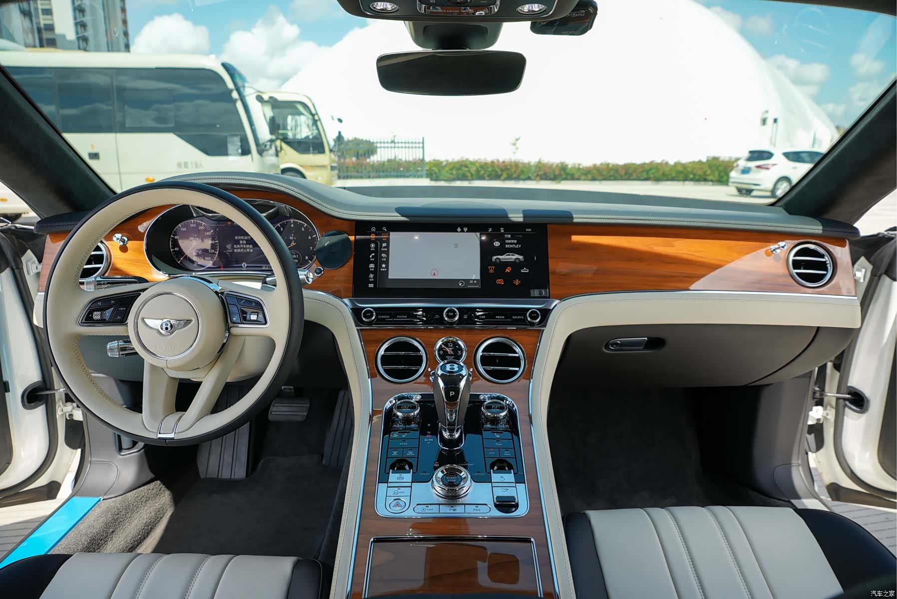 Bentley Continental GT, 2021 9