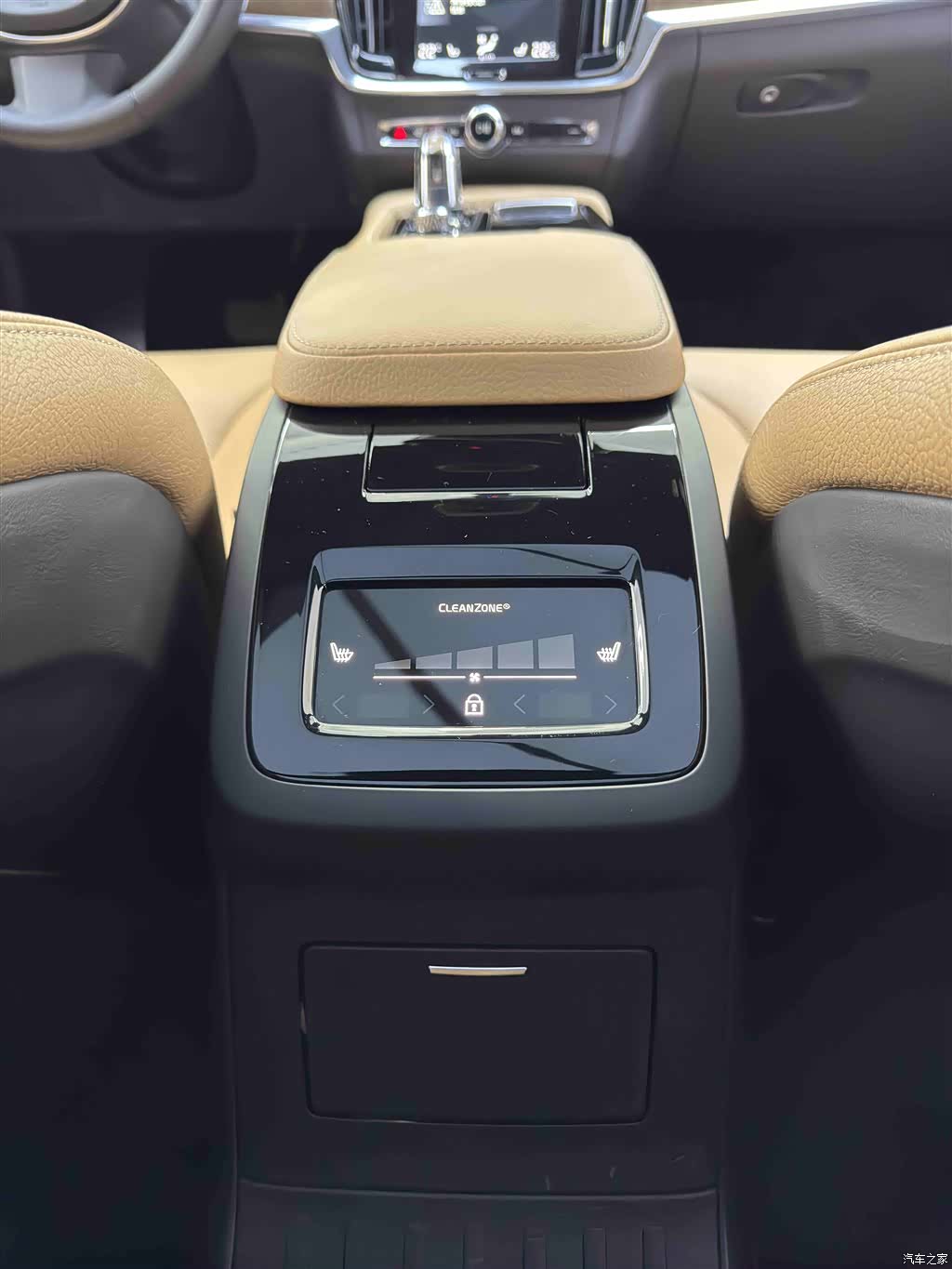 Volvo S90, 2019 10