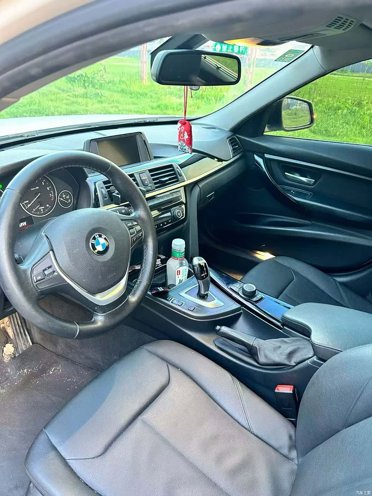 BMW 3 Series, 2016 все фото