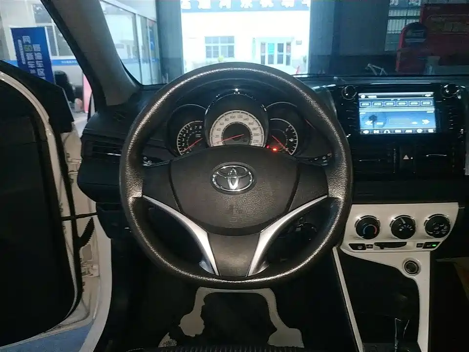 Toyota YARiS L Zhixuan