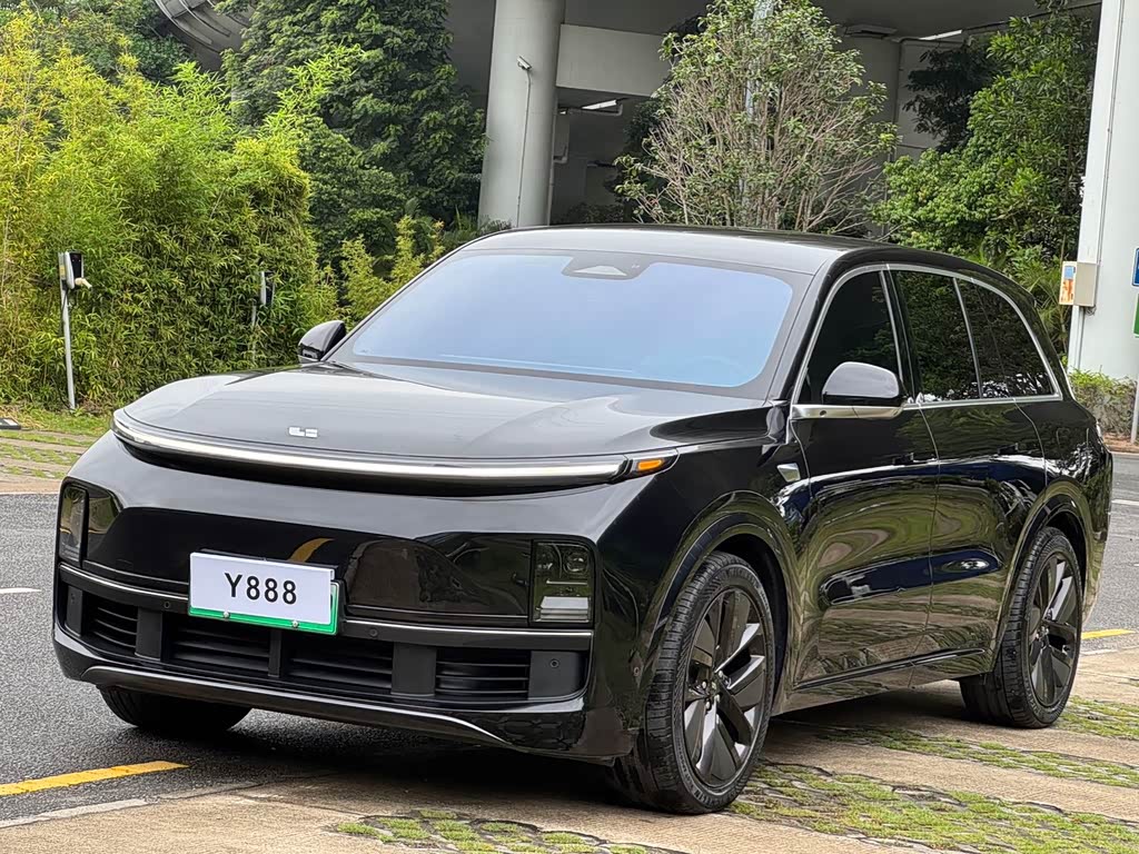 Li Auto L8