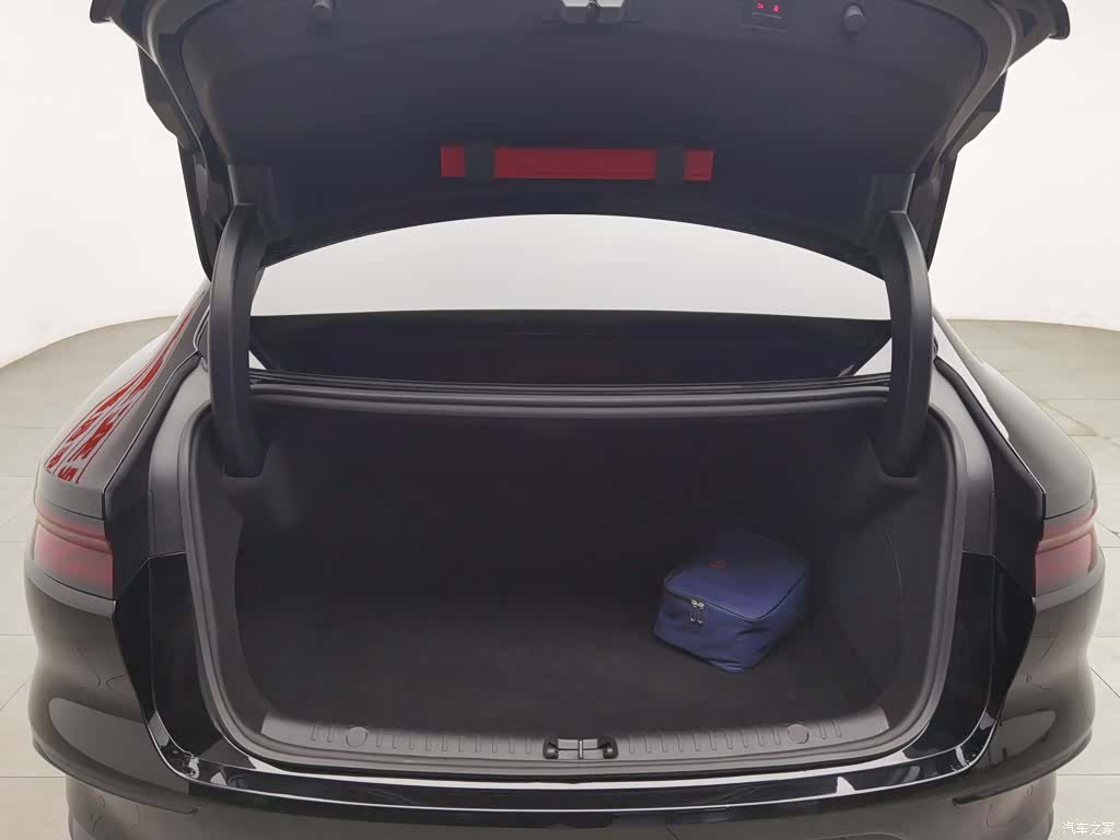 BYD Han, 2025 16