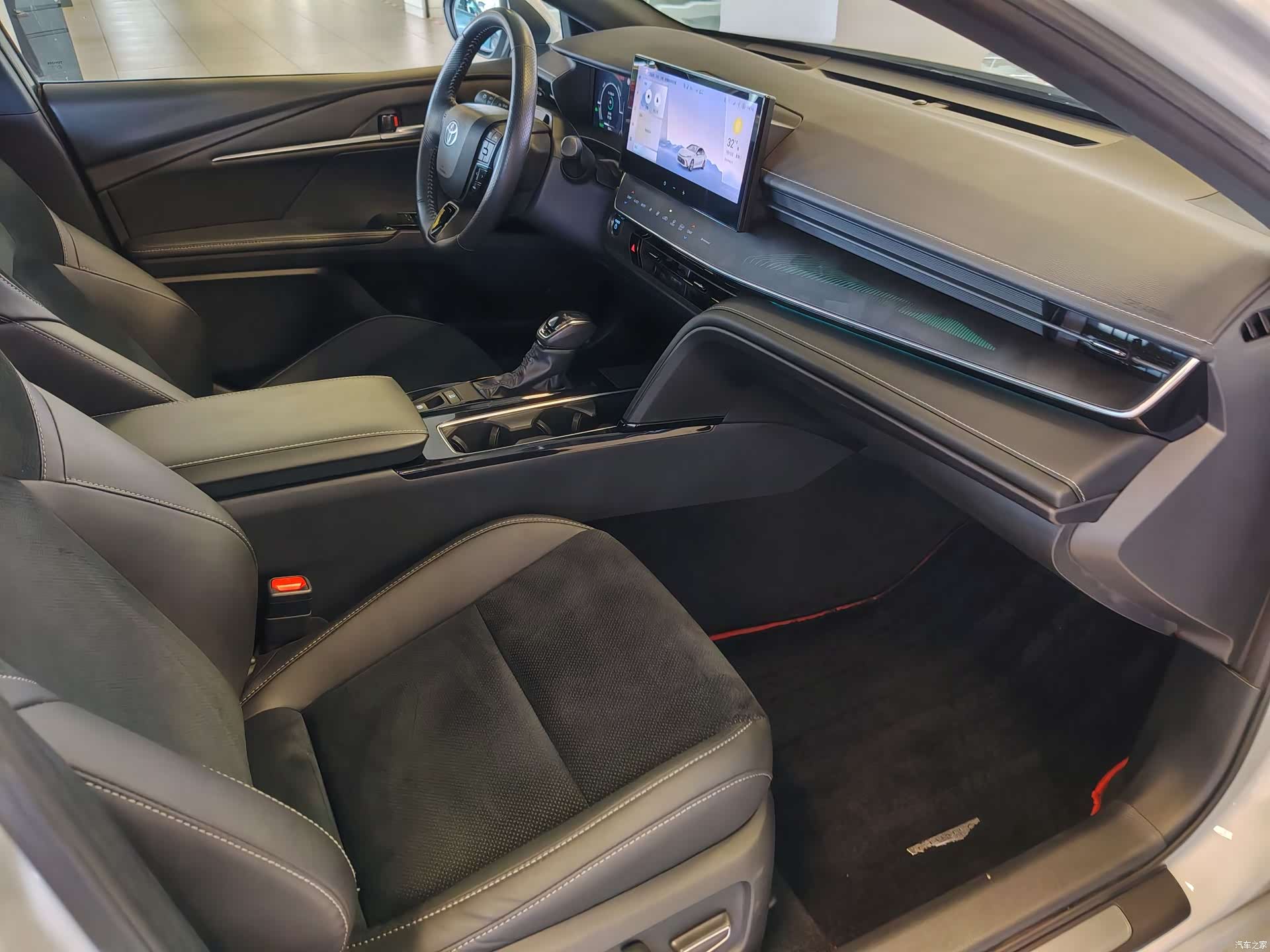 Toyota Camry, 2024 35