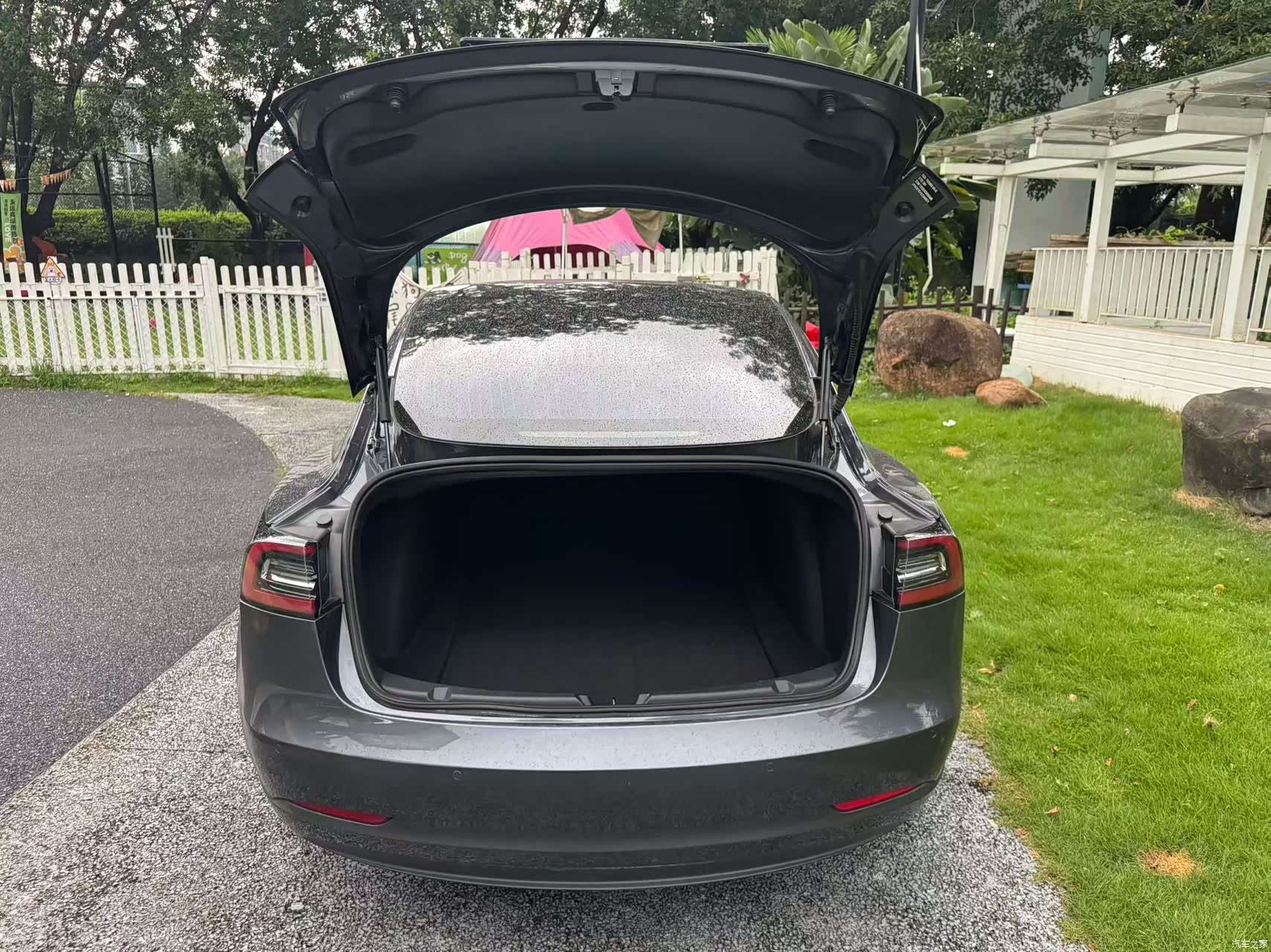 Tesla Model 3, 2020 8