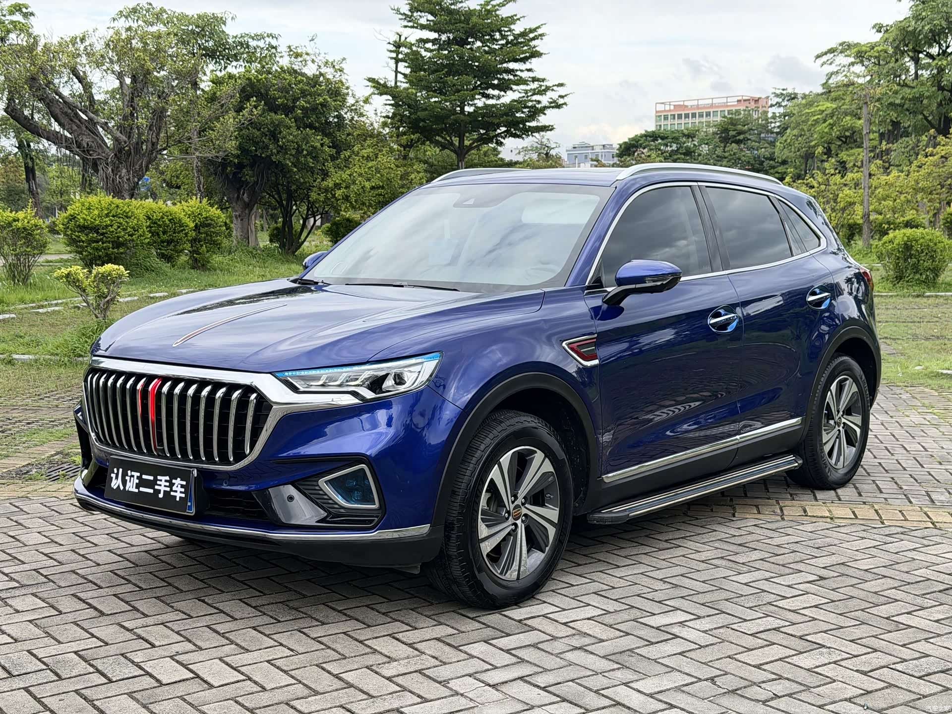 Hongqi HS5, 2021 1