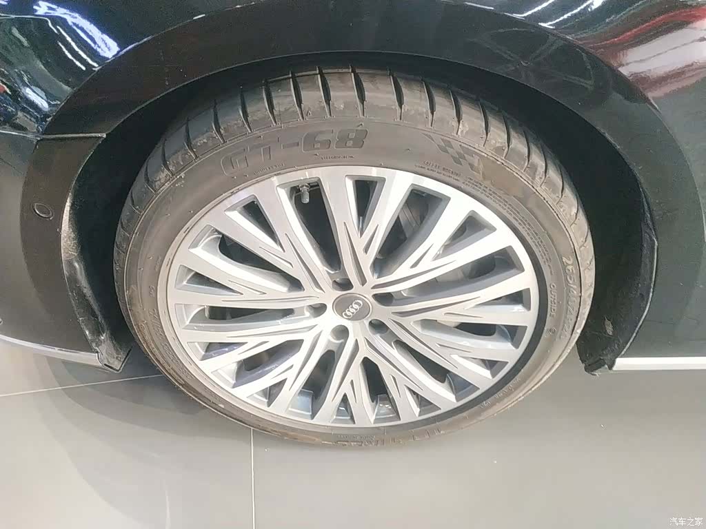 Audi A8L, 2019 25