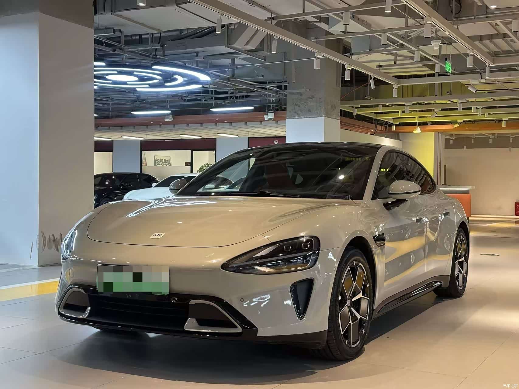 Xiaomi SU7, 2025 1