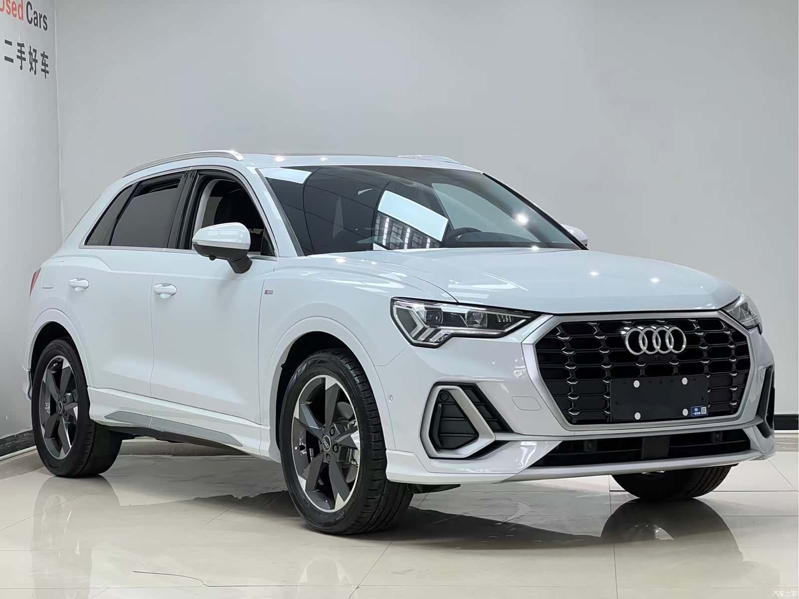 Audi Q3, 2022 3