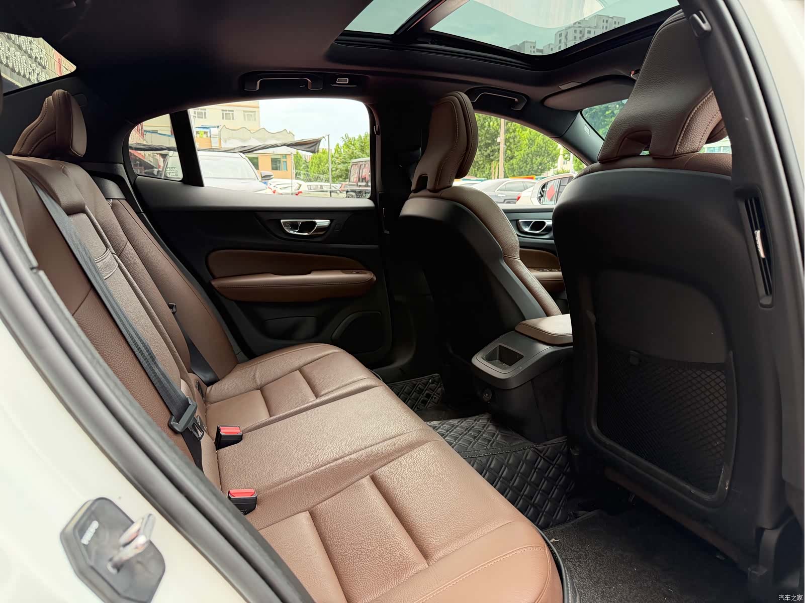 Volvo S60, 2024 13