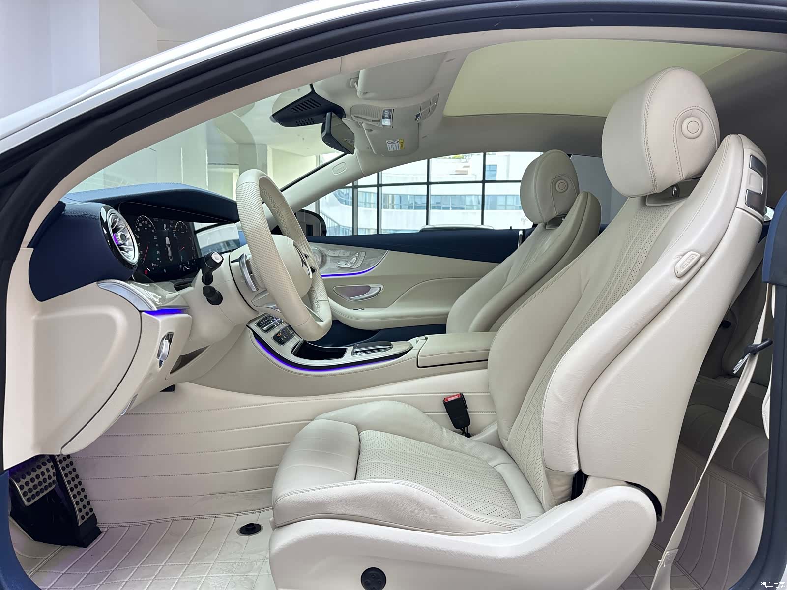 Mercedes-Benz E-Class, 2024 9