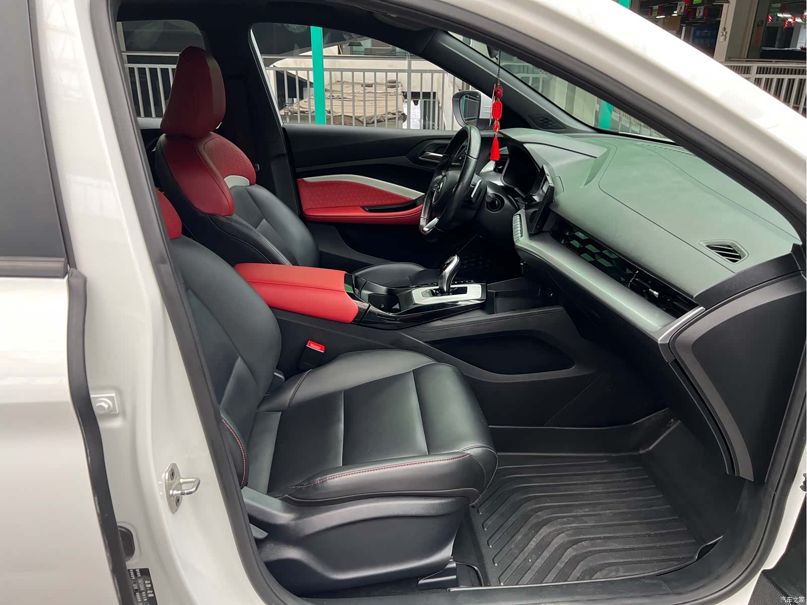 MG MG5, 2021 6