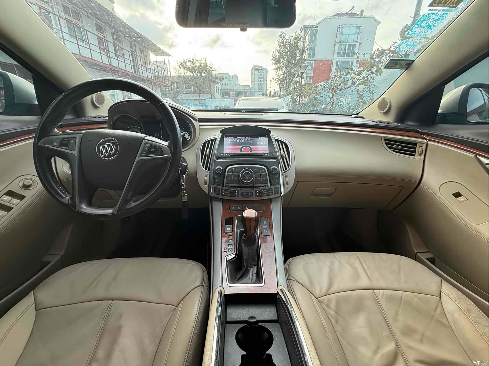 Buick LaCrosse, 2012 8