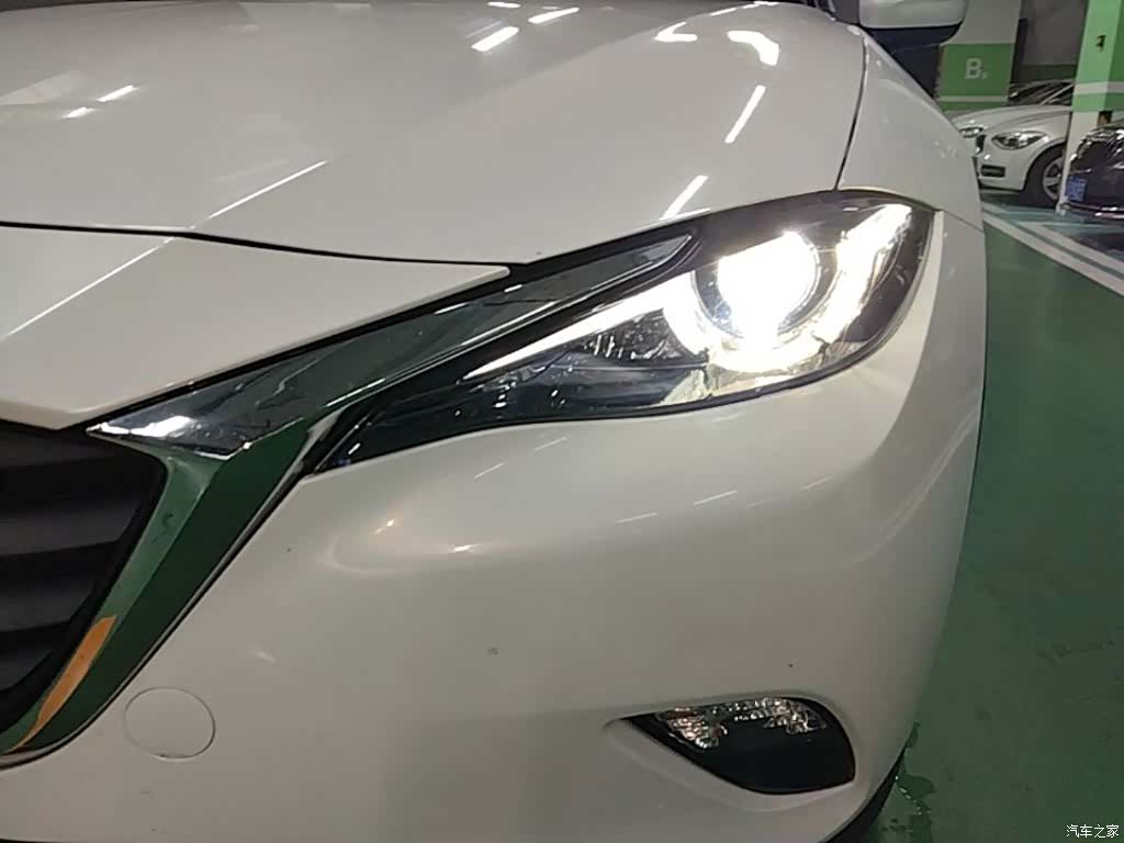Mazda CX-4, 2019 24