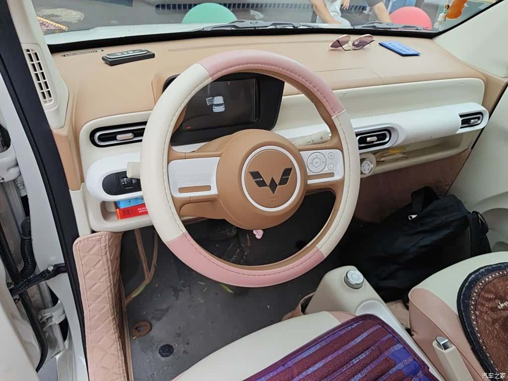 Wuling MINIEV, 2025 6