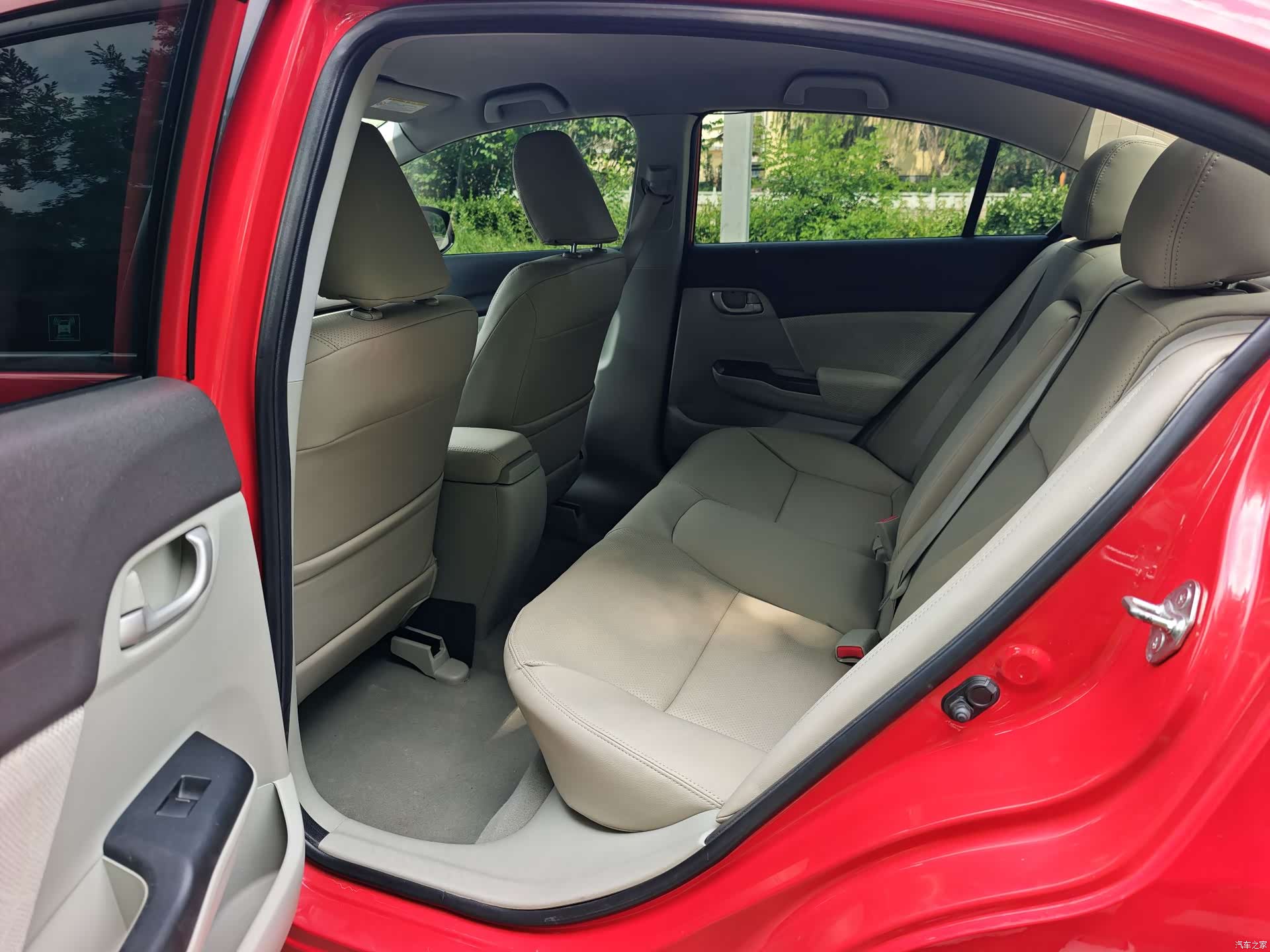 Honda Civic, 2012 все фото