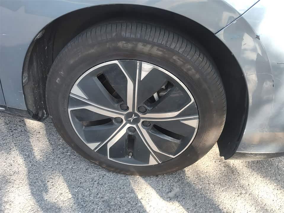 XPENG P5 XPENG P5