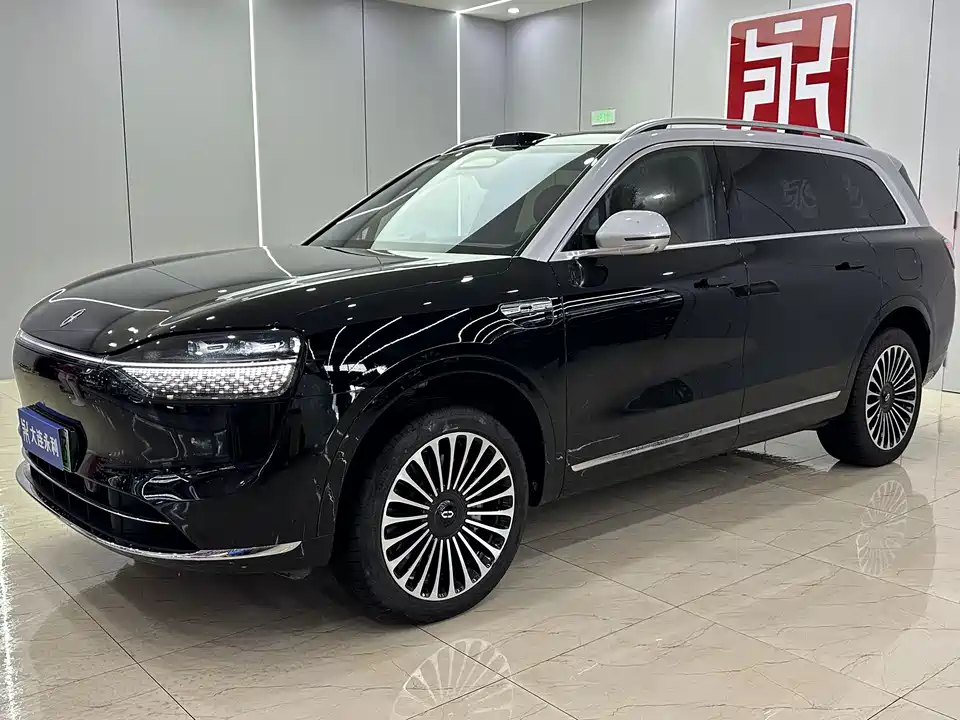 AITO Ask the world M9