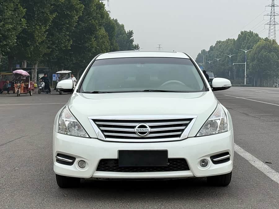 Nissan Altima 2012, фото 2