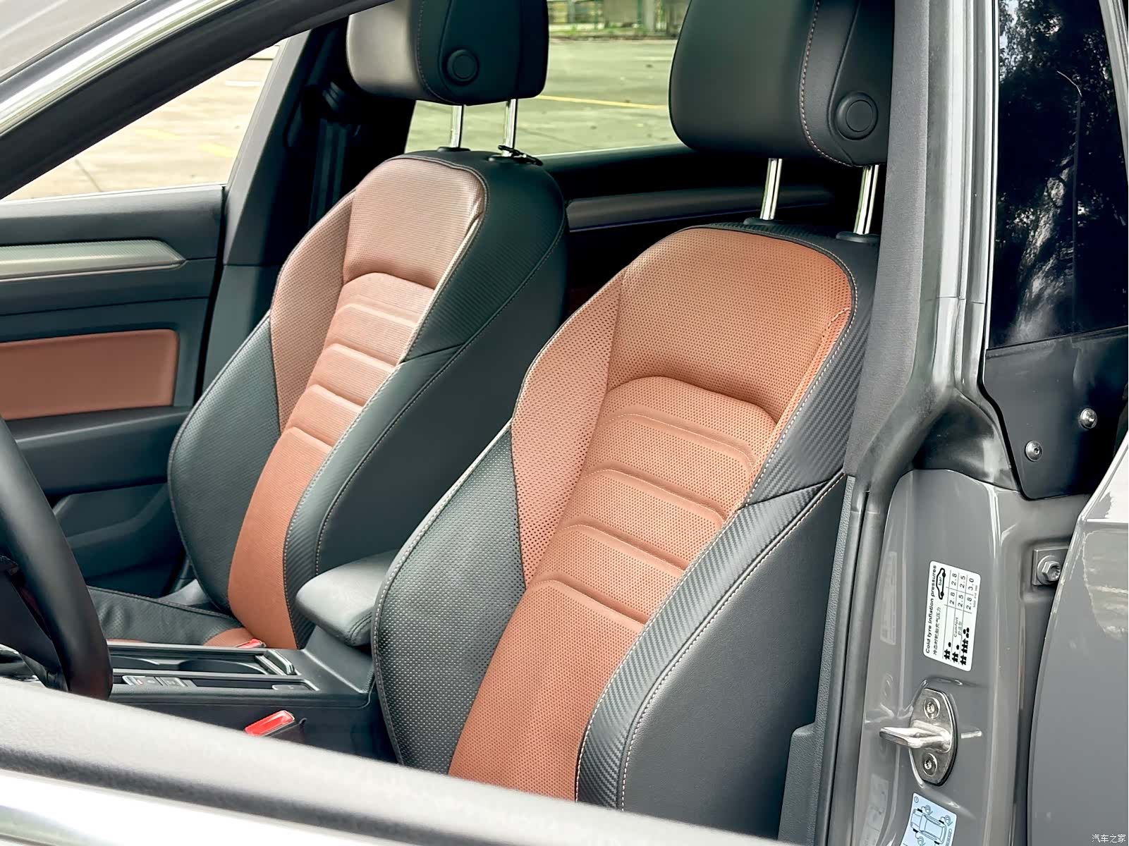 Volkswagen CC, 2019 9