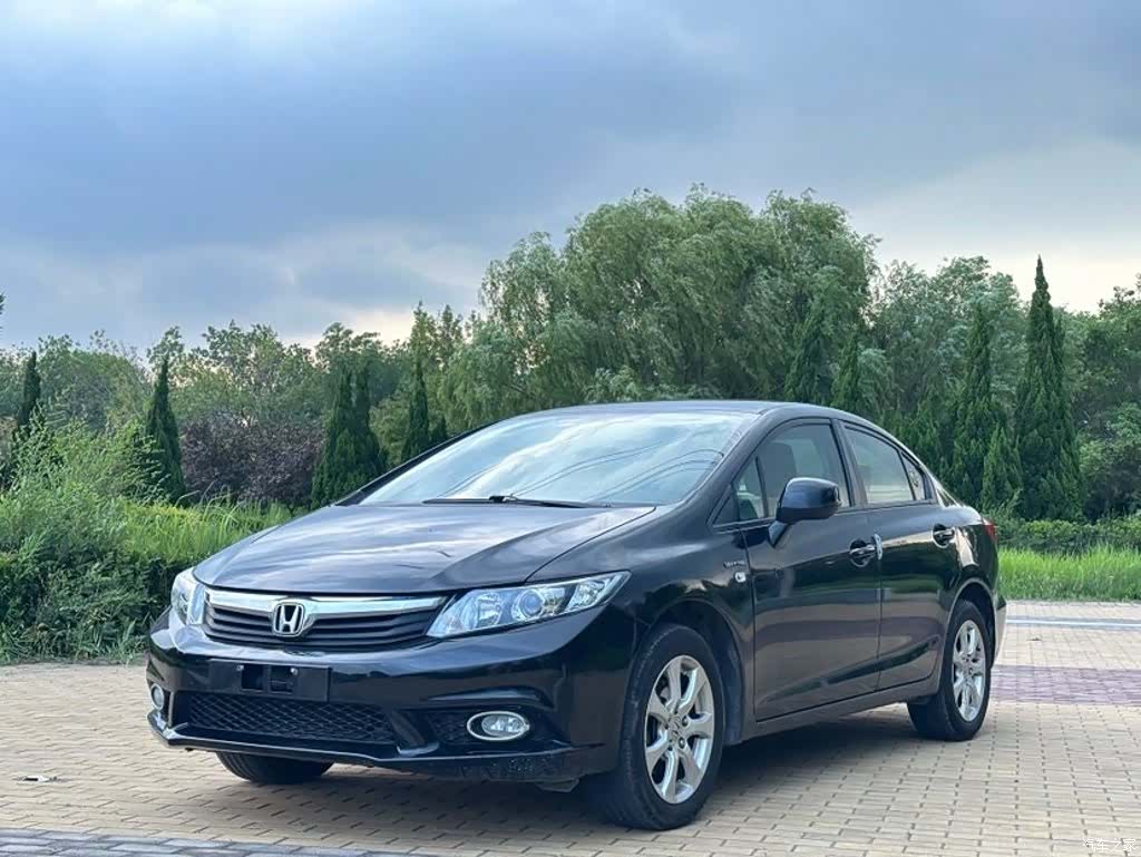 Honda Civic, 2011 1