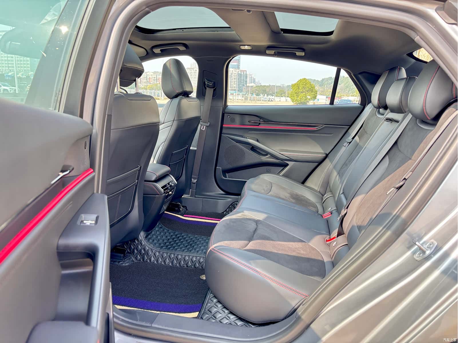 Ford Mondeo, 2022 11