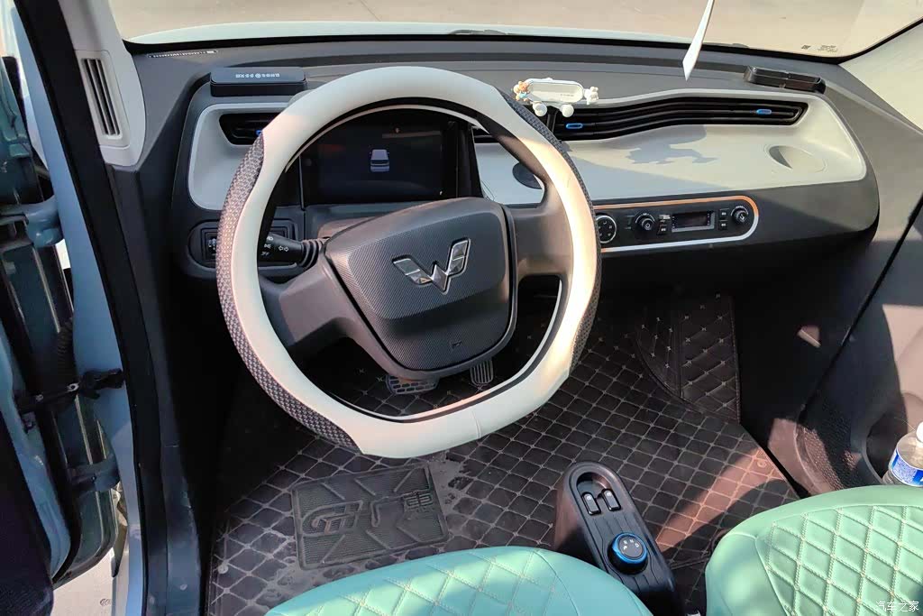 Wuling MINIEV, 2021 12