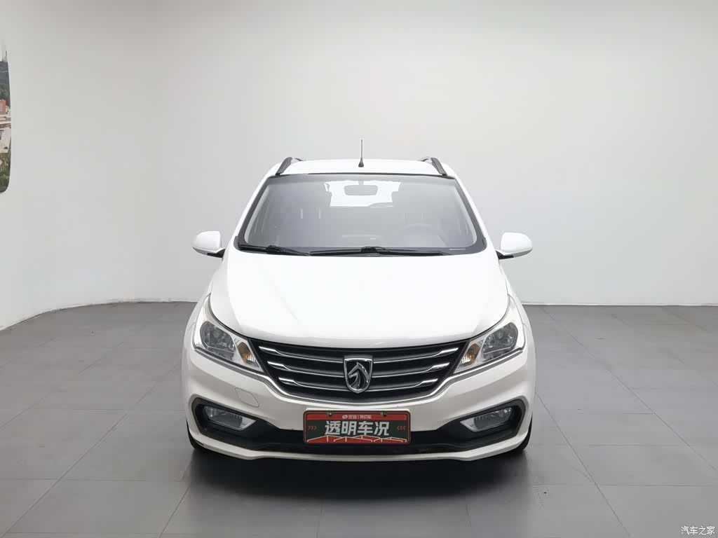 Wuling 310, 2017 3