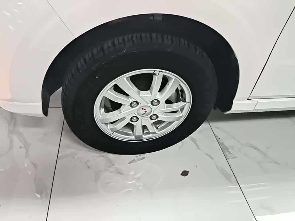 Wuling Hongguang, 2019 23