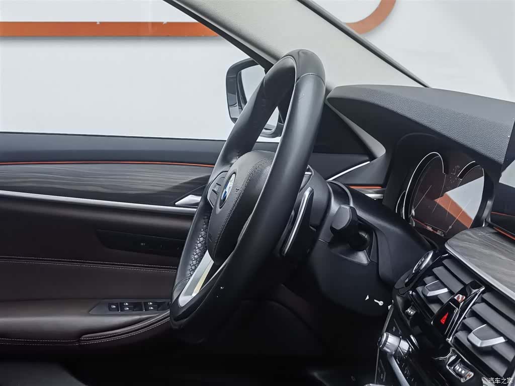 BMW 5 Series, 2017 22