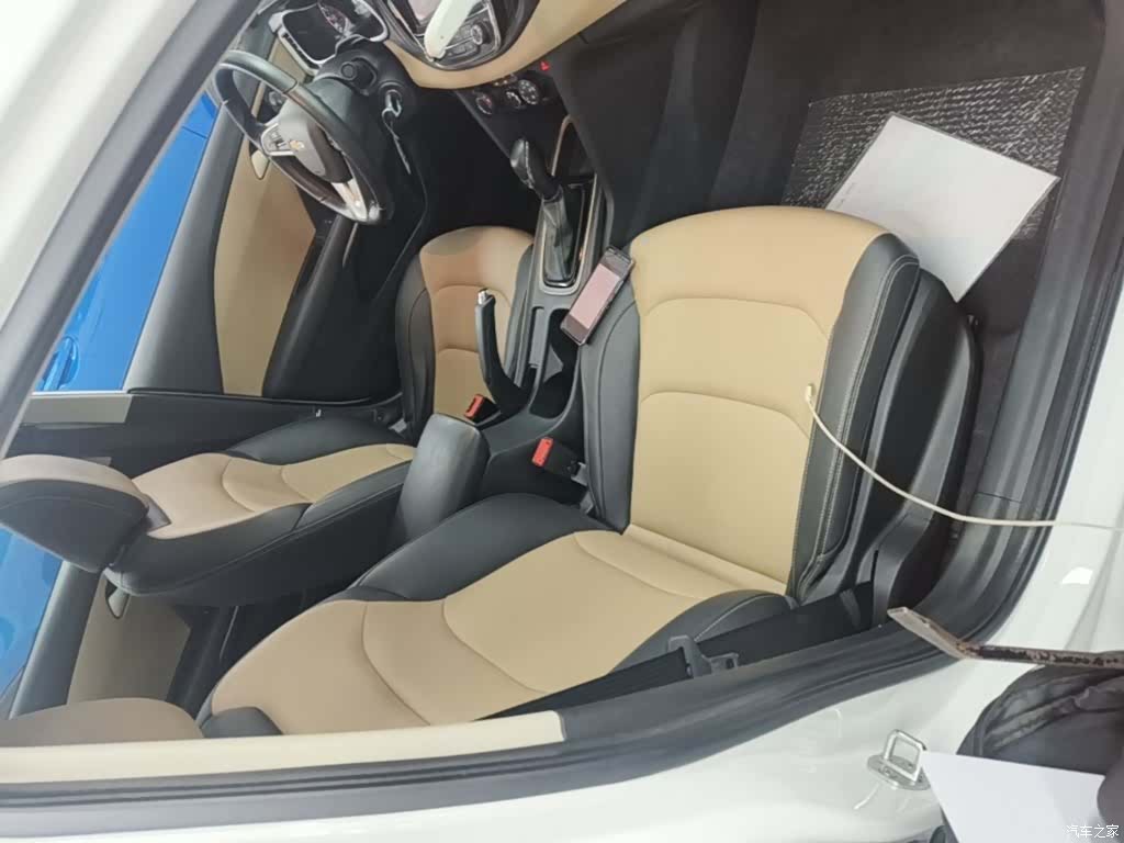 Chevrolet 320, 2021 25