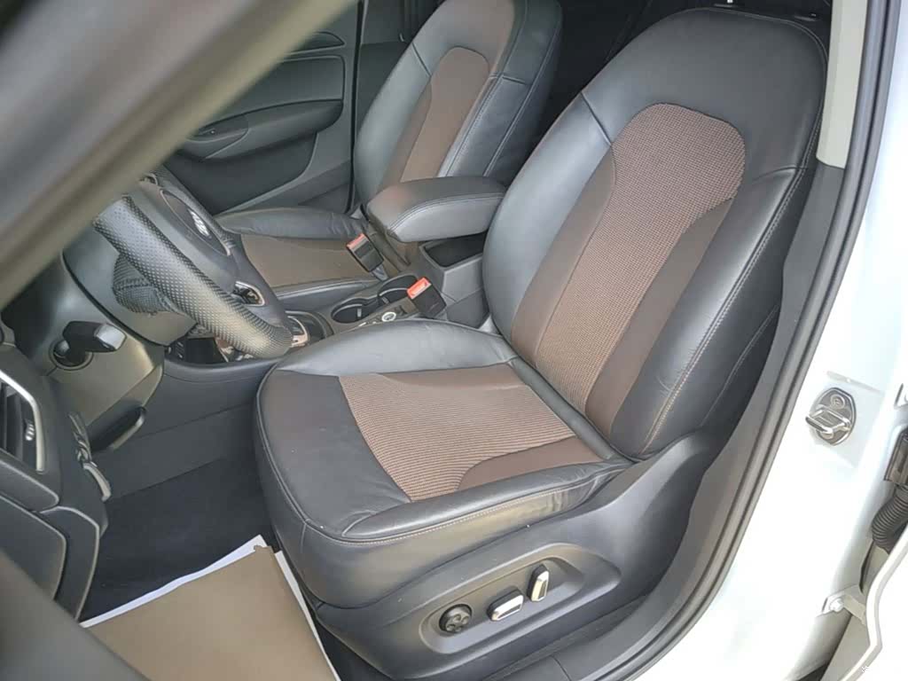 Audi Q3, 2017 15