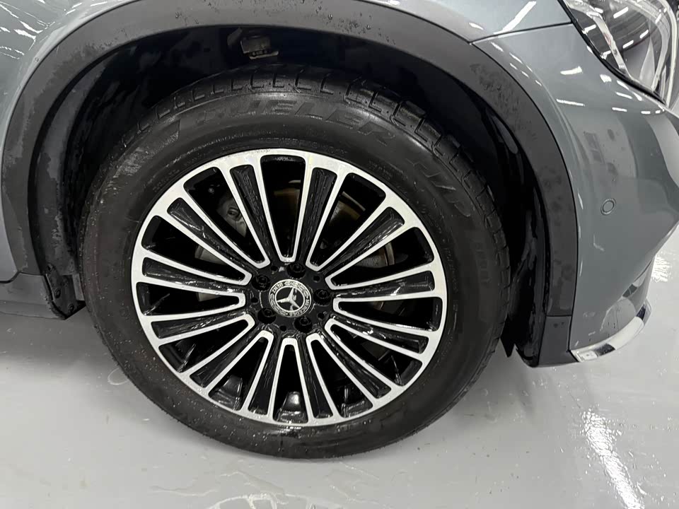Mercedes-Benz GLC Mercedes-Benz GLC