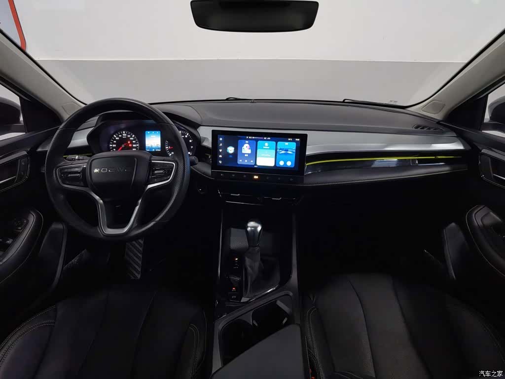 Roewe i5, 2021 все фото