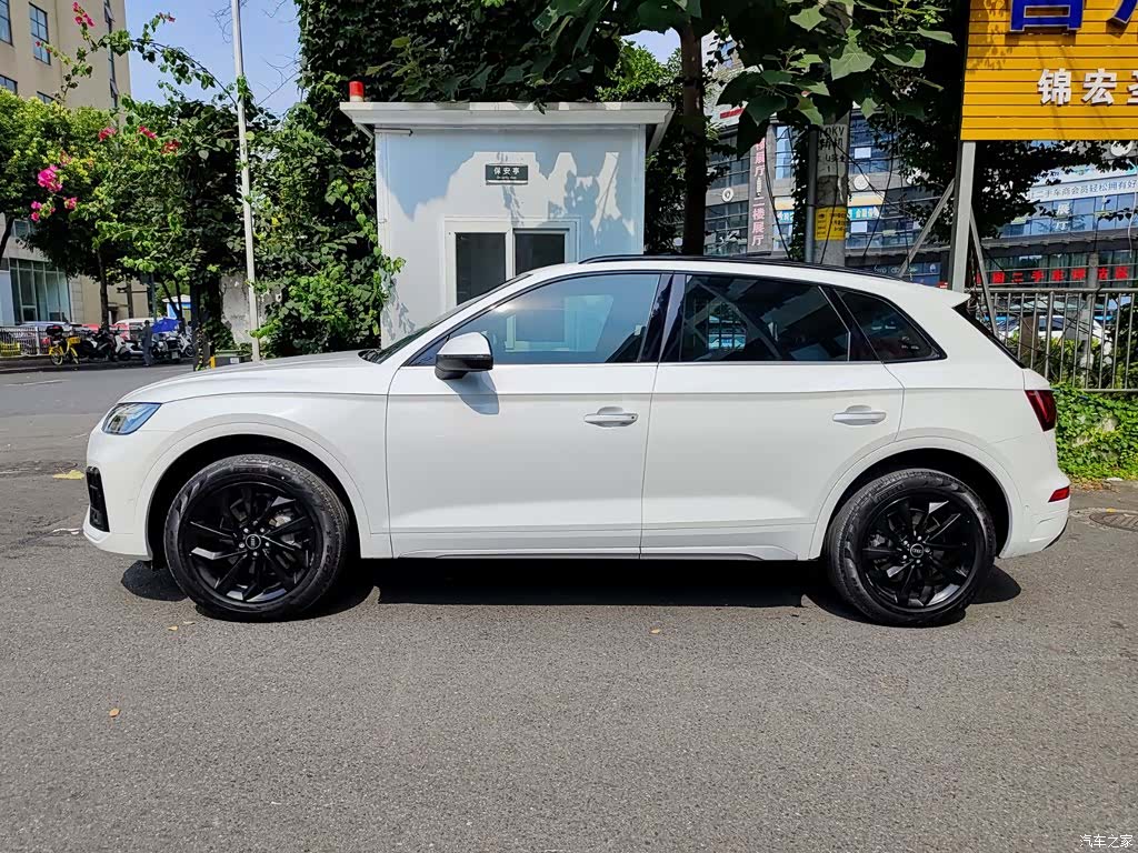 Audi Q5L, 2022 3