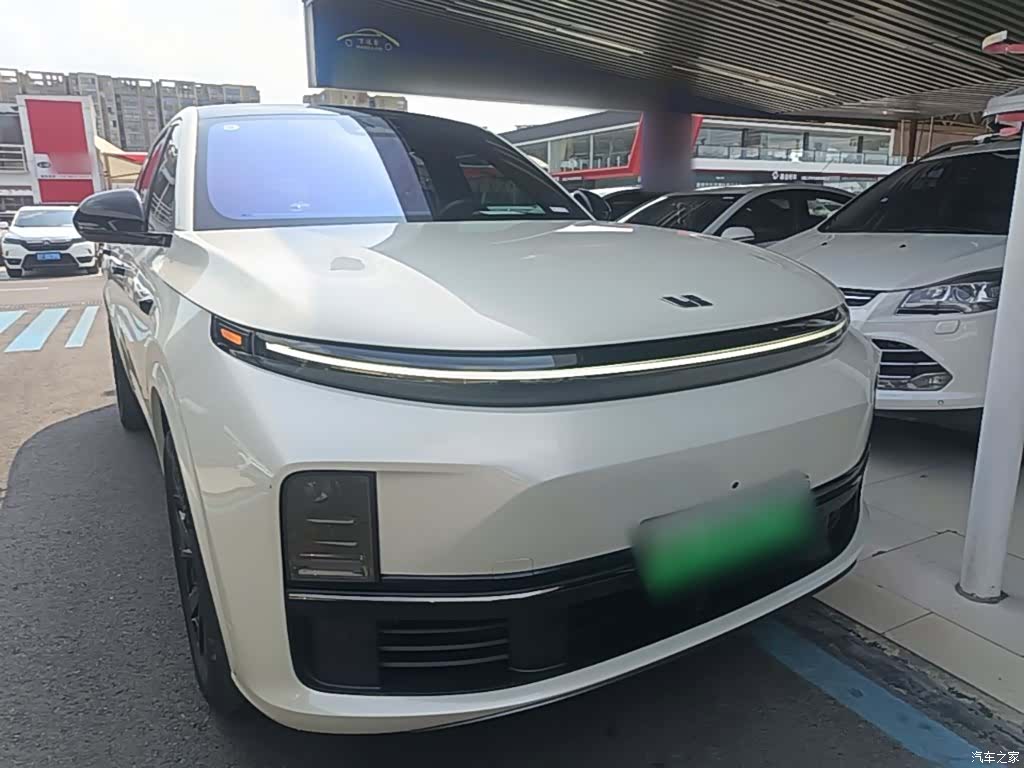 Li Auto L7, 2023 4