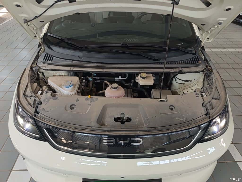 BYD Dolphin, 2025 20