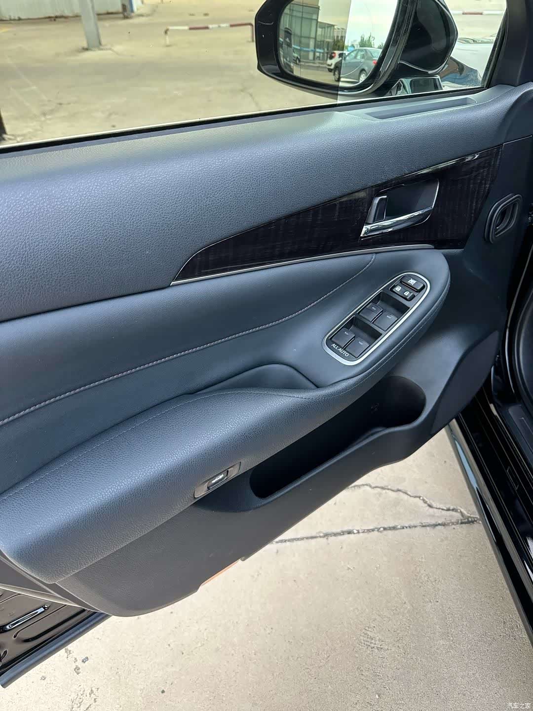 Toyota Crown, 2017 14