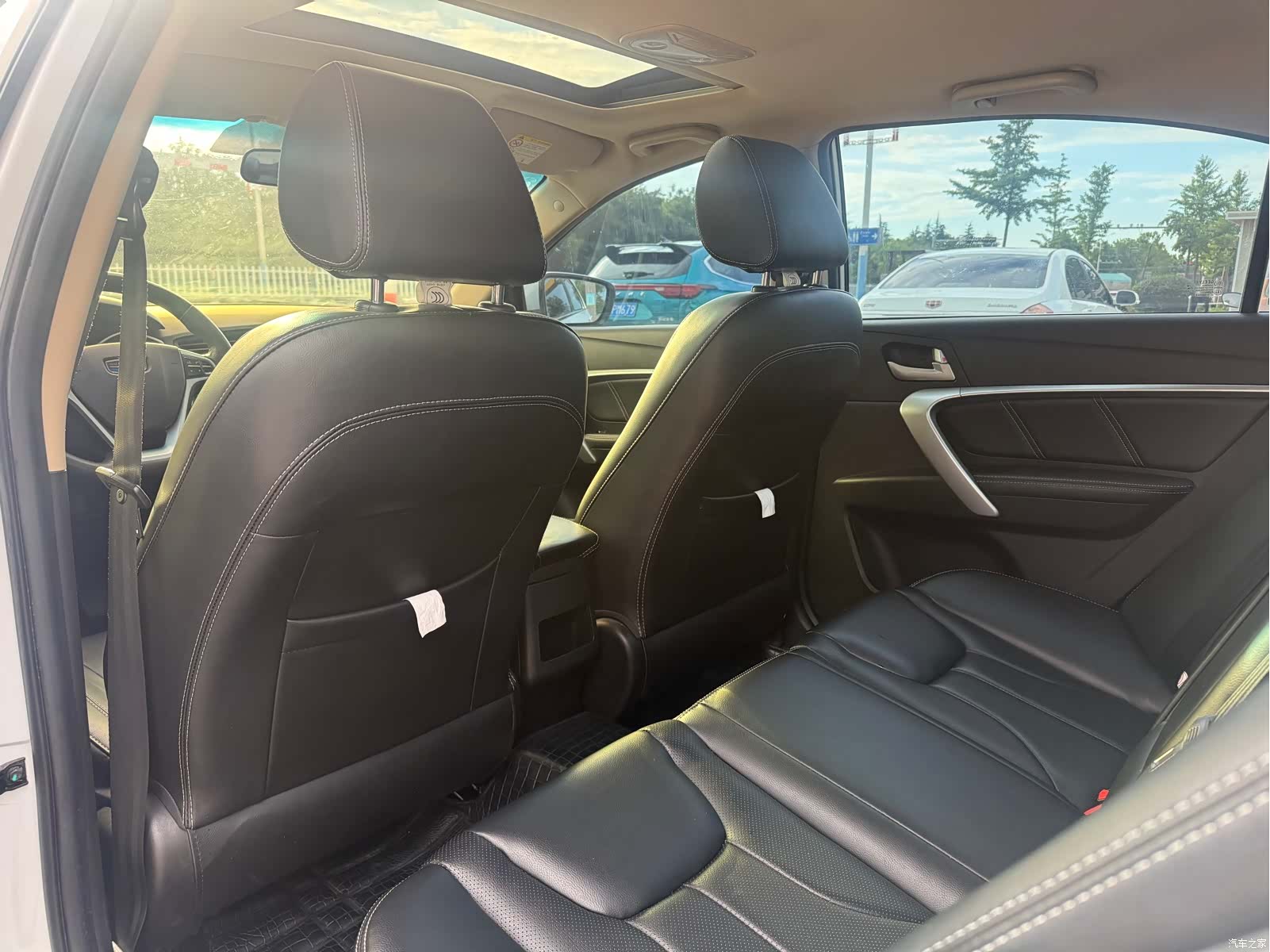 Geely Emgrand, 2016 9