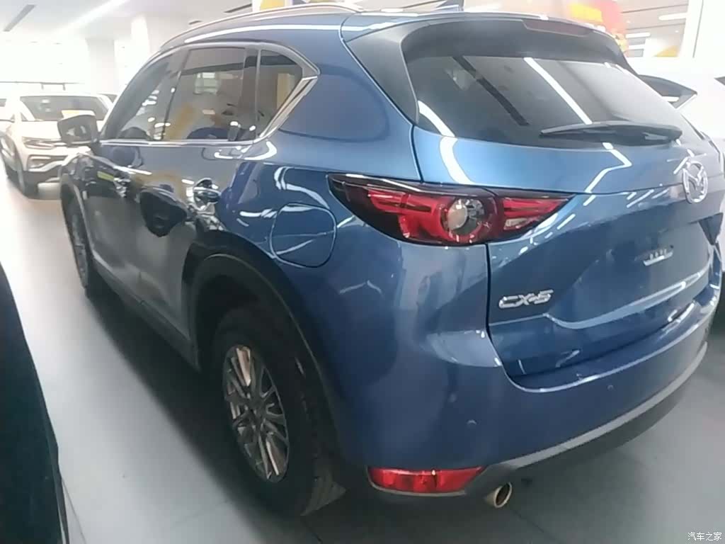 Mazda CX-5, 2021 все фото