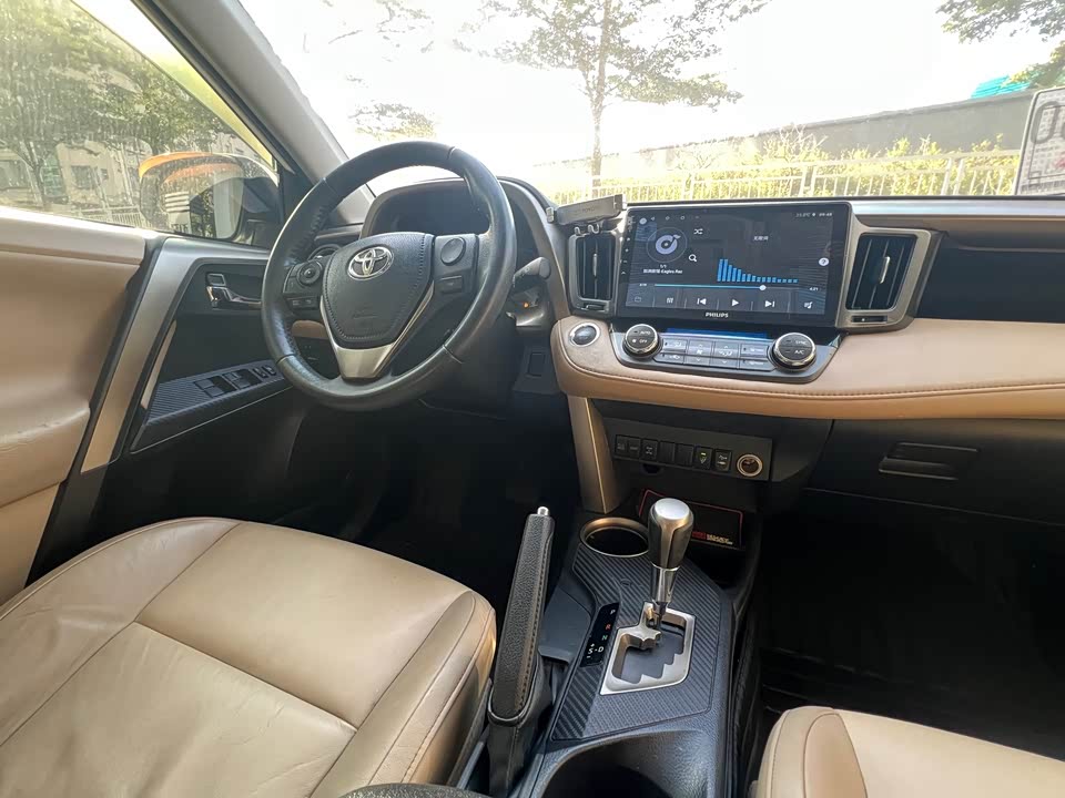 Toyota RAV4 Rongfang