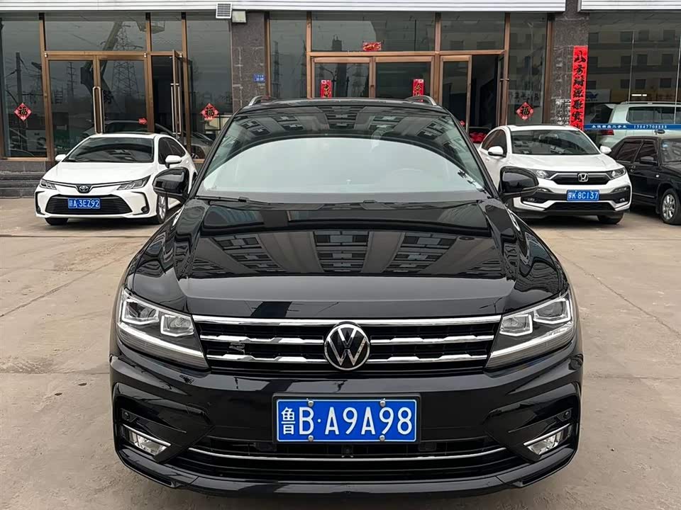 Volkswagen Tiguan L