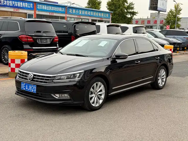 Volkswagen Passat 2018 — купить из Китая под заказ