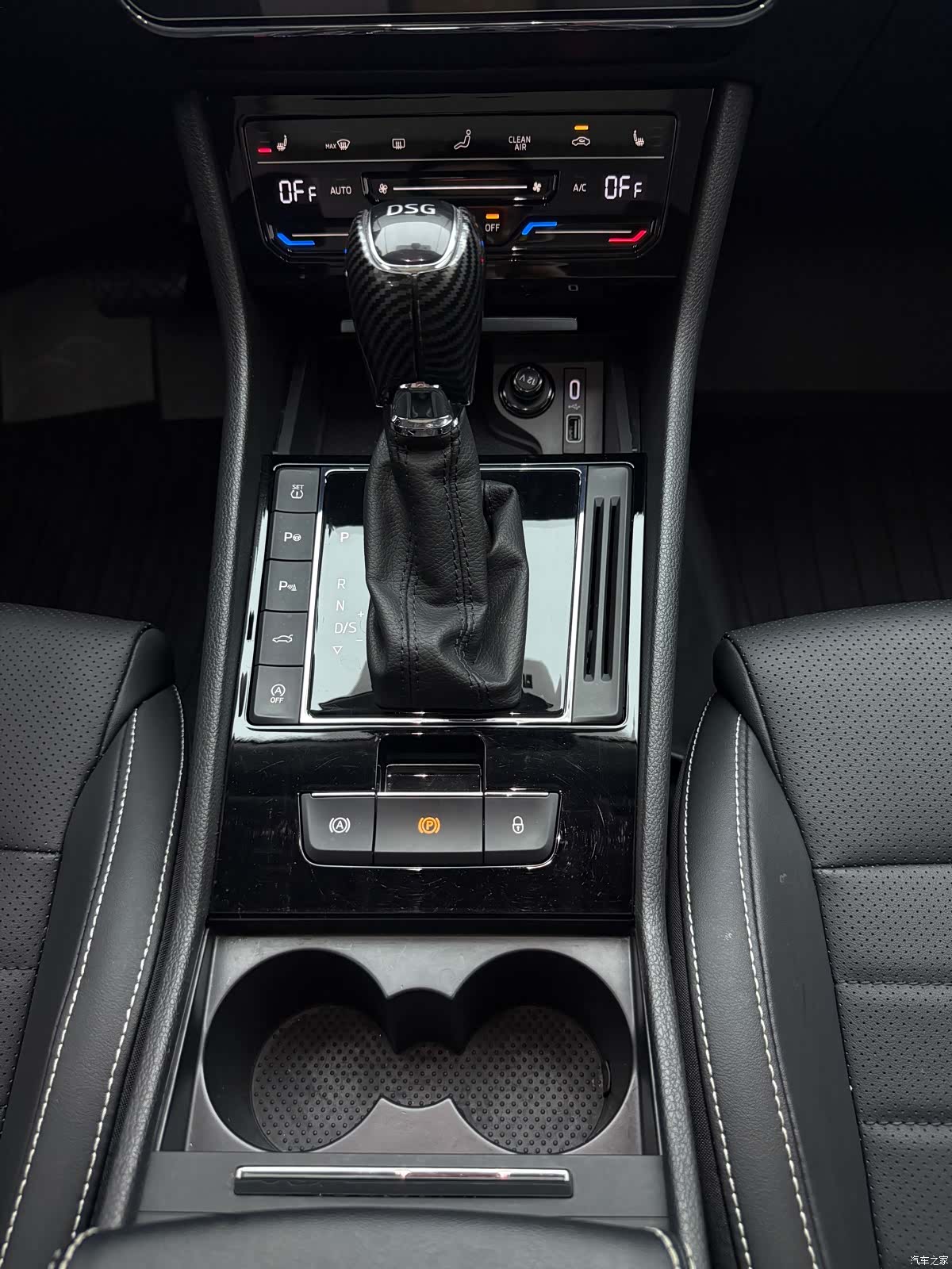 Skoda Superb, 2023 12
