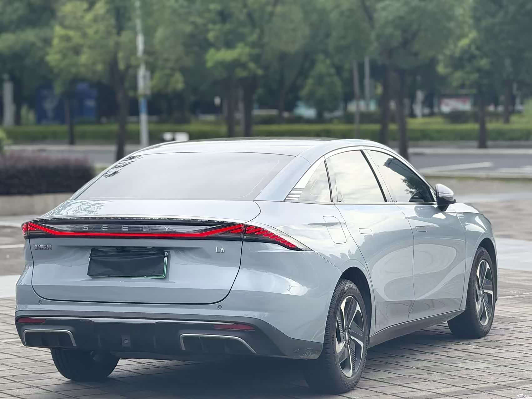 Geely Galaxy L6, 2023 6