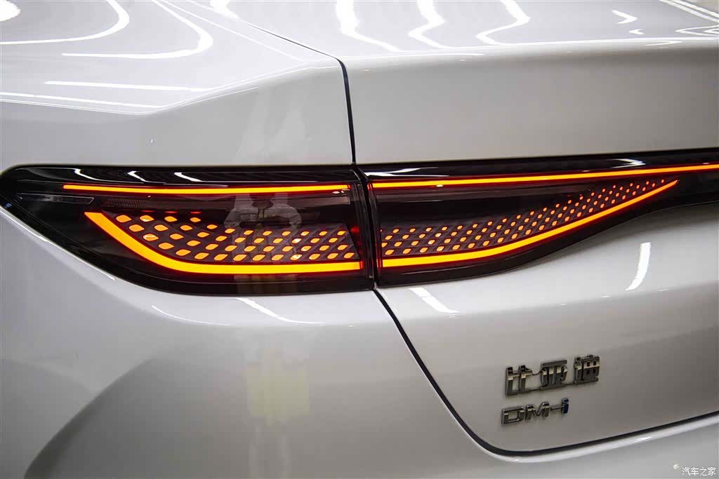 BYD Seal, 2025 10