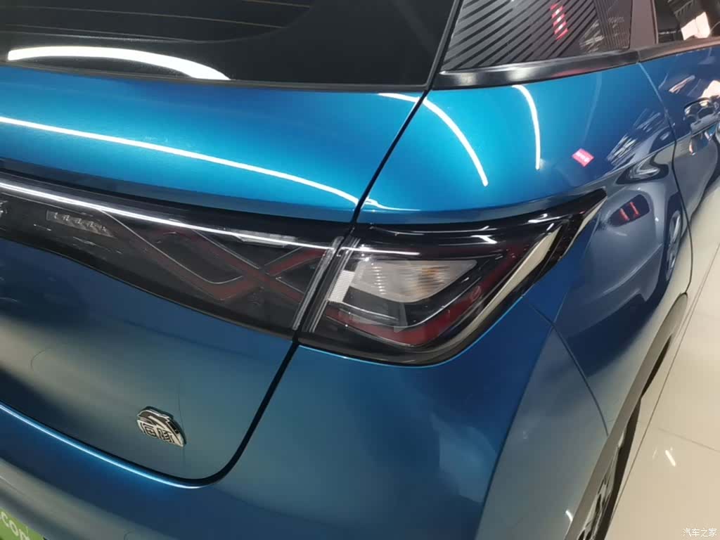 BYD Dolphin, 2022 8