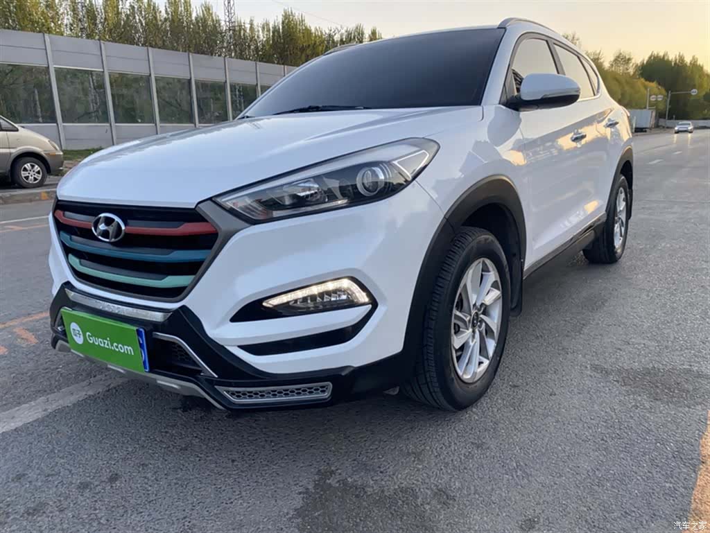 Hyundai Tucson, 2016 1