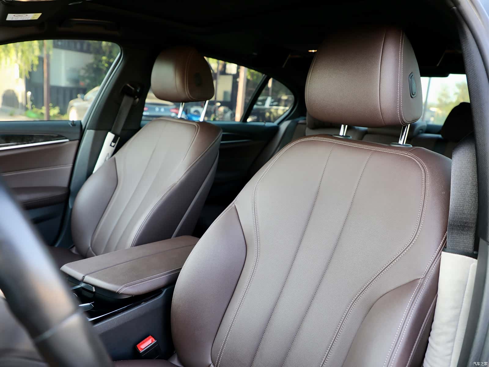 BMW 5 Series, 2018 6