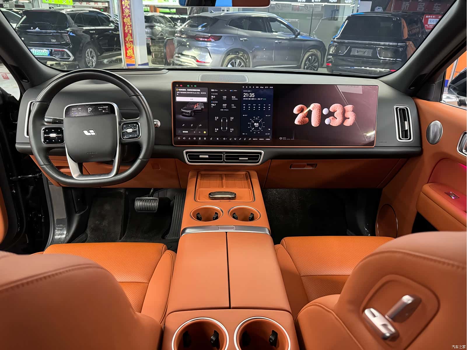 Li Auto L8, 2025 все фото